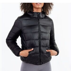 Aritzia TNA The Little Fuzzy Puff fleece lined goose down puffer jacket size L